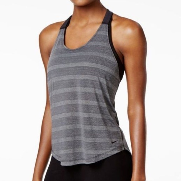 nike loose fit top